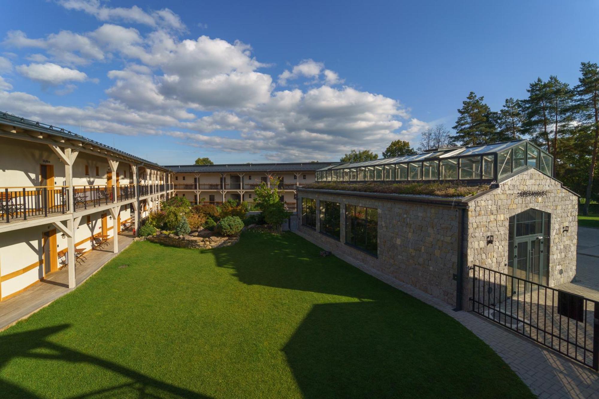 Penzion & Wellness Meridiana Bojnice Rezort Kültér fotó