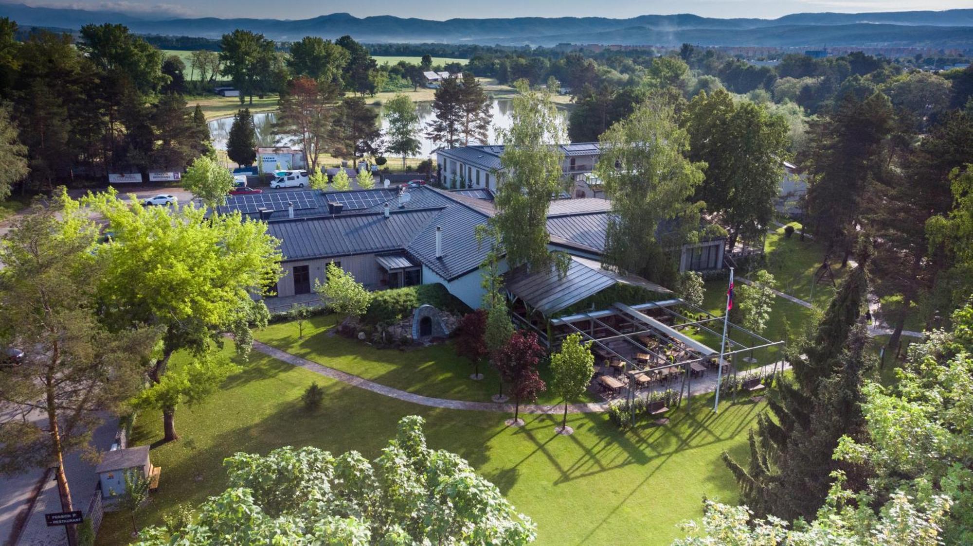 Penzion & Wellness Meridiana Bojnice Rezort Kültér fotó